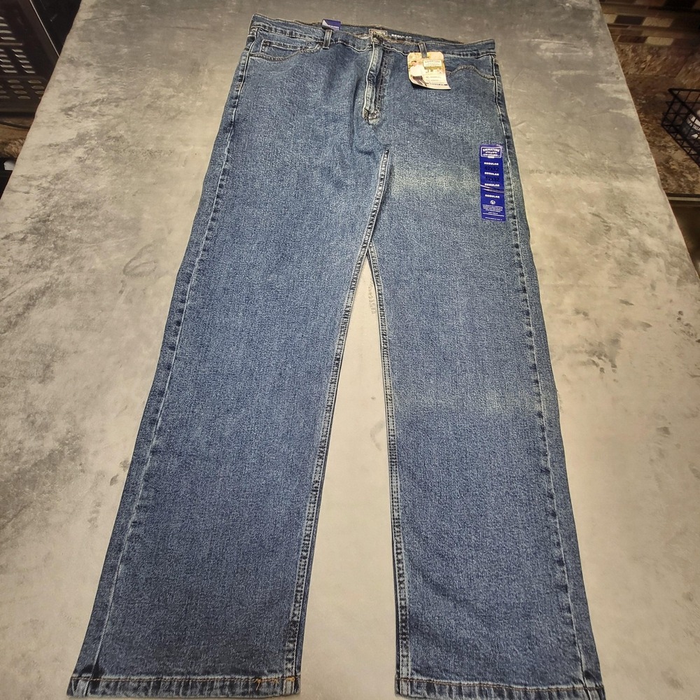 Signature By Levi Strauss & Co. Jeans Mens 42x32 Blue Straight Medium Wash Denim